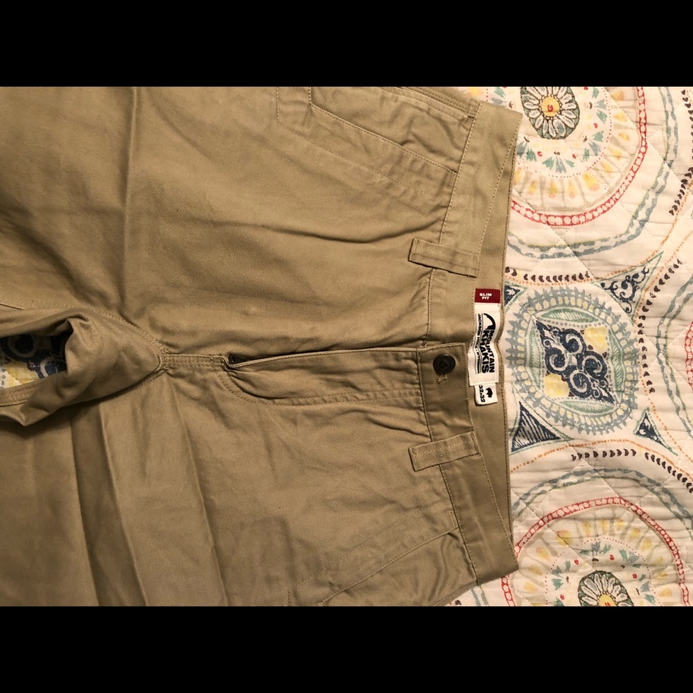 Mountain Khakis 32x32